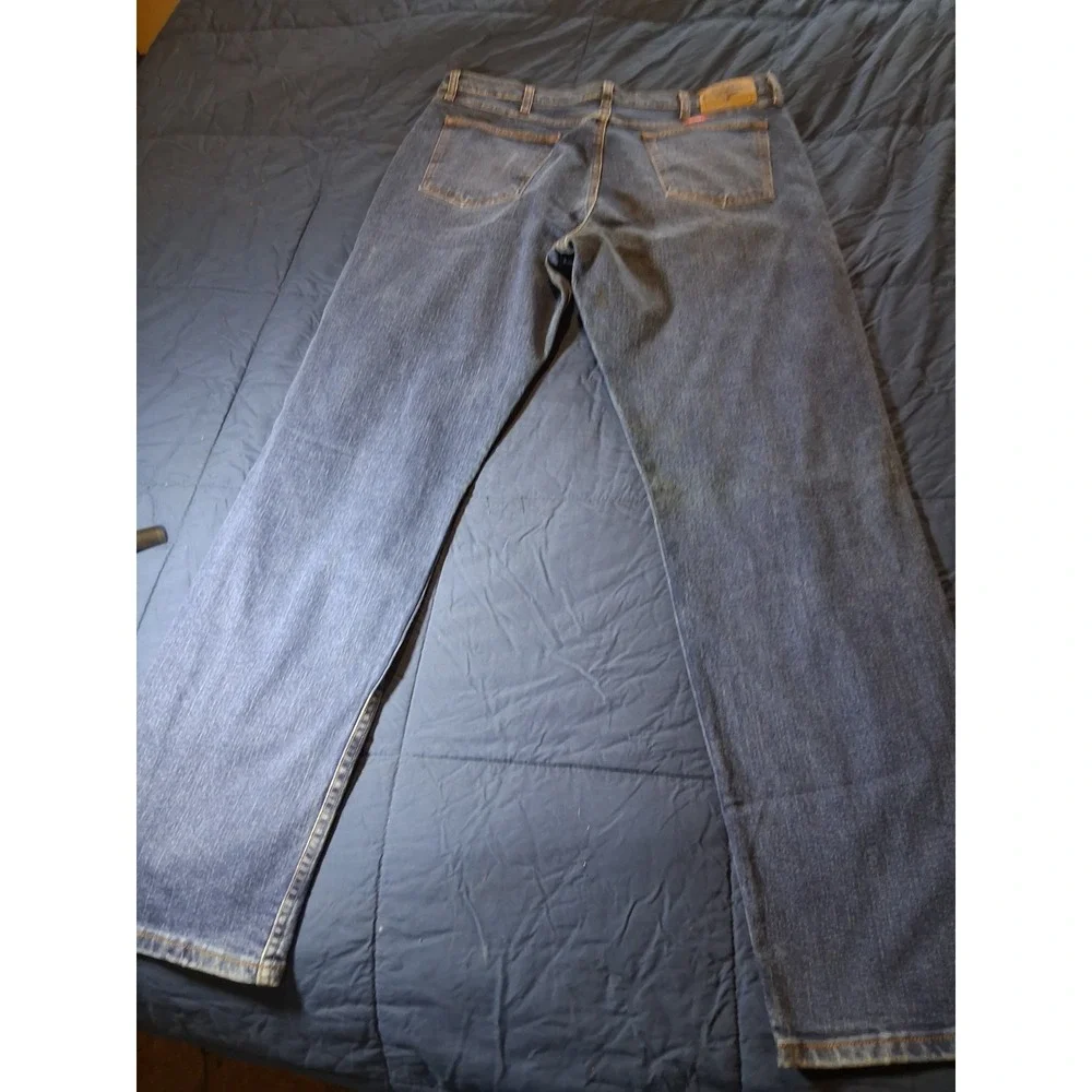 Wrangler Mens Jeans 36x34 Blue Classic Fit Straight Leg‎ Denim Pants